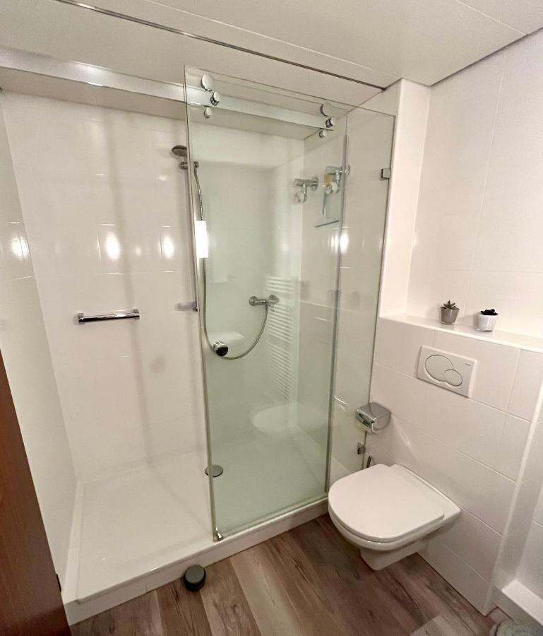 Appartementresidenz Am Kurpark - Ferienwohnungen Mit Pool & Sauna & Garage Bad Salzuflen Exteriér fotografie